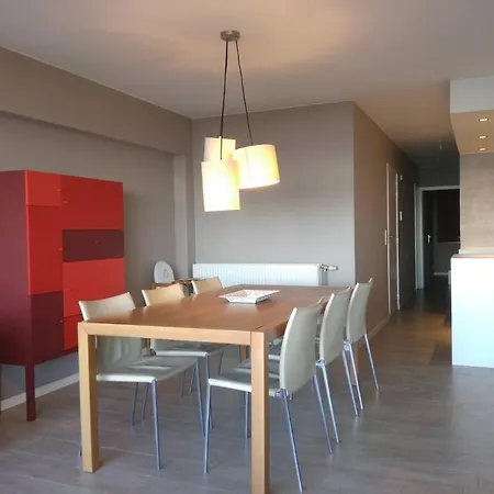 Zeedijk Apartment